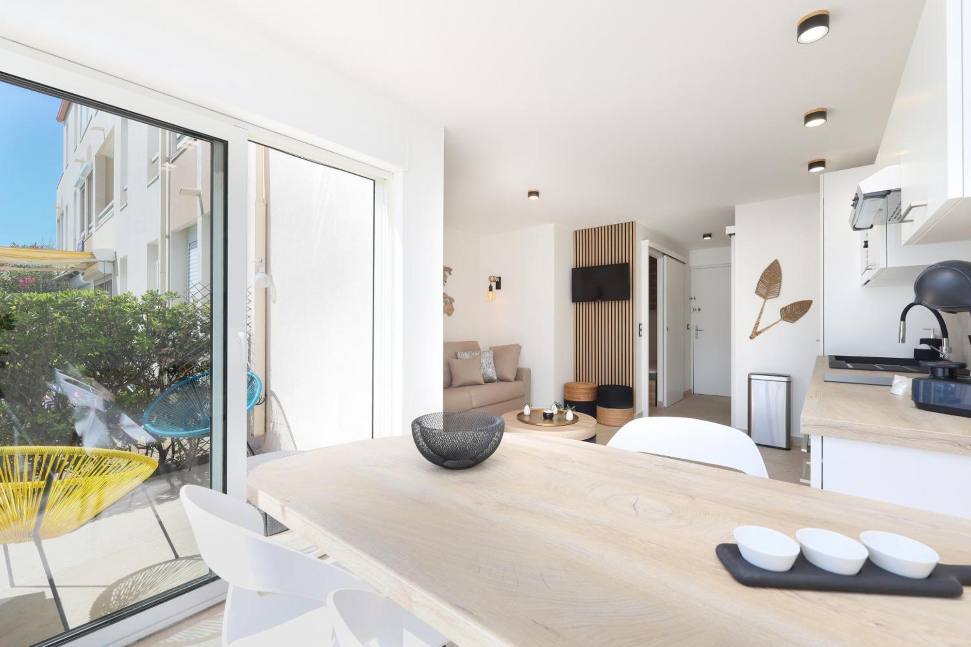 Chez Bastelle Apartment แซงต์-ซีเปรียง ภายนอก รูปภาพ